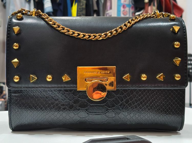 อื่นๆ หนัง PU หญิง ดำ กระเป๋า Charles Keith Chain Bag สวยหรู ดูแพง มือ 2 ใหม่กริบ ส่งฟรี ✨