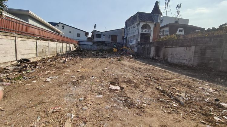 ใช่ ขายที่ดินลาดพร้าว 41แยก2 รูปที่ 3