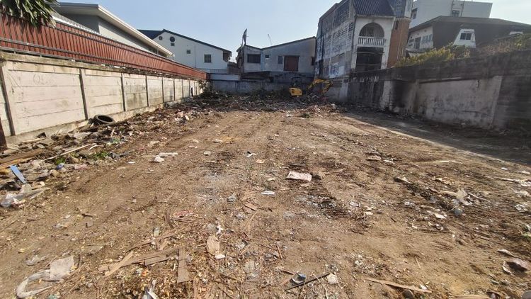 ใช่ ขายที่ดินลาดพร้าว 41แยก2 รูปที่ 2