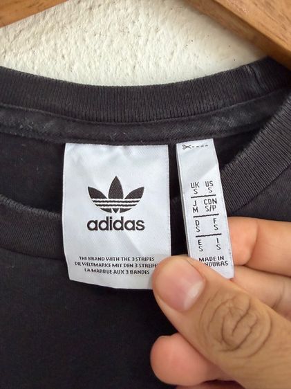 adidas รูปที่ 2
