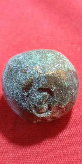 ลูกอม ผงพรายกุมาร หลวงปู่ทิม เก่าสวยมากๆ