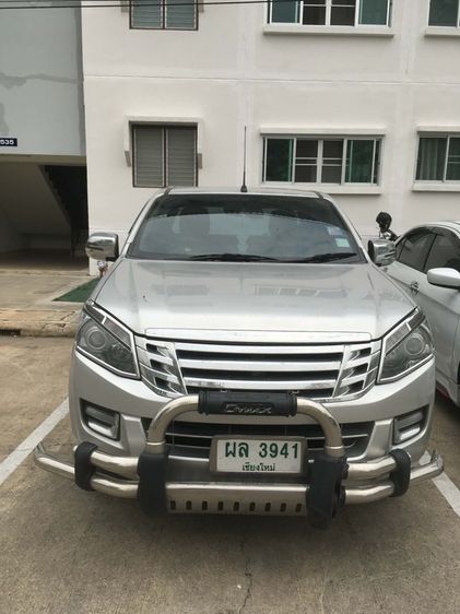 รถ Isuzu รุ่นอื่นๆ รุ่นย่อยอื่นๆ สี เทา