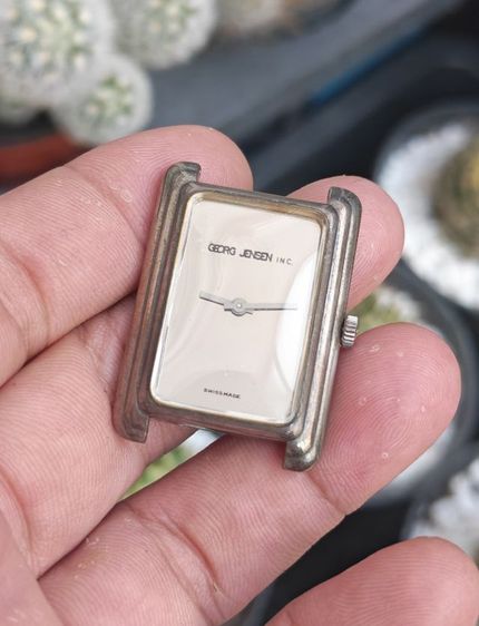 นาฬิกา​ Vintage​ Georg​ Jensen​ Tank​ by​ Concord​ ตัวเรือนเงินแท้​ แบ่งปะนหลักพัน​ ถูกกว่าคาร์เทียเยอะครับ รูปที่ 4