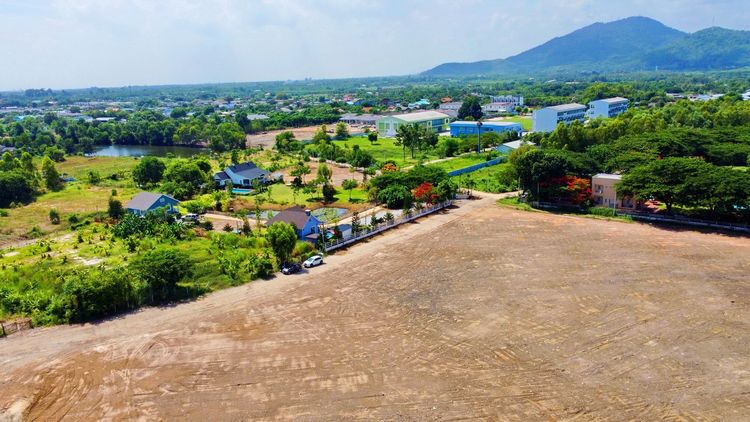 ขายที่ดิน  ก้นอ่าว ตำบลเพ  อำเภอเมืองระยอง  จังหวัดระยอง รูปที่ 2