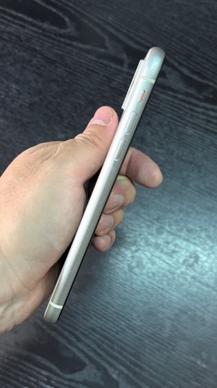 iPhone 11 (128GB) - VERY GOOD CONDITION รูปที่ 4