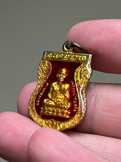 เหรียญเสมาเล็ก หลวงปู่ทวด อ.ทิม วัดช้างไห้ เรซิ่นเคลือบ ปี 55 รูปที่ 4
