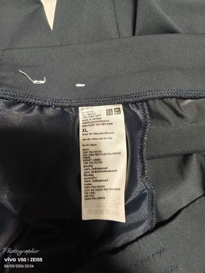 Uniqlo กางเกง ultra stretch active สีกรมท่าออกดำ xl ของใหม่ ซื้อมาสีซ้ำ ขาย 380 บาทรวมส่งครับ รูปที่ 2