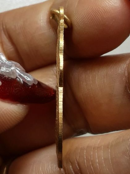 เหรียญหลวงพ่อกลั่น วัดพระญาติ กะไหล่ทอง หลังเสี้ยน รูปที่ 3