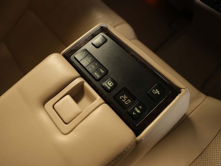 Toyota Camry 2014 2.5 Hybrid Sedan ไฮบริด ไม่ติดแก๊ส เกียร์อัตโนมัติ ดำ รูปที่ 3