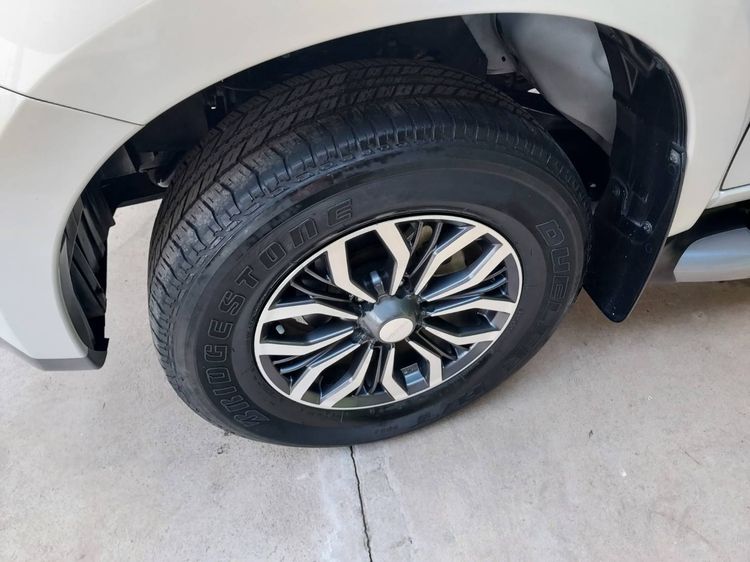 Isuzu MU-X 2016 1.9 Luxury 2WD Utility-car ดีเซล ไม่ติดแก๊ส เกียร์อัตโนมัติ ขาว รูปที่ 4