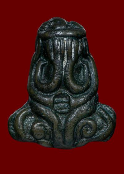 พระปิดตาหลวงปู่เอี่ยม วัดหนัง