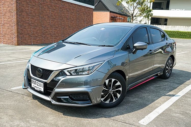 รถ Nissan Almera 1.0 V สี เทา