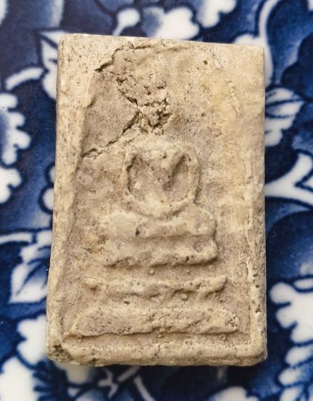 พระสมเด็จพิมพ์ใหญ่พิมพ์คมสวยค่ะ(1) รูปที่ 11