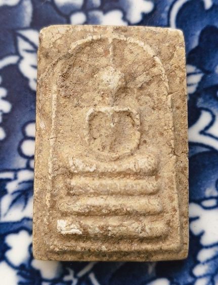 พระสมเด็จพิมพ์ใหญ่พิมพ์คมสวยค่ะ(1) รูปที่ 9