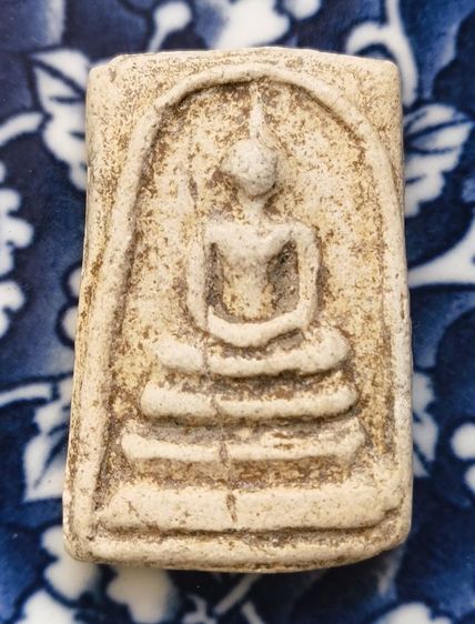 พระสมเด็จพิมพ์ใหญ่พิมพ์คมสวยค่ะ(1) รูปที่ 15