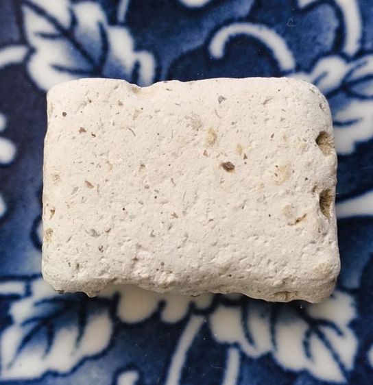 สมเด็จวัดระฆังพิมพ์ใหญ่เนื้อเก่าค่ะ(3) รูปที่ 2