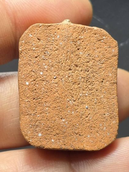 หลวงพ่อปานพิมพ์ทรงไก่หางสามเส้น รูปที่ 2