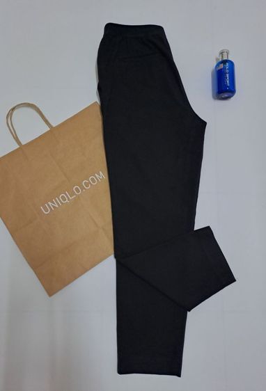 อื่นๆ กางเกงสแลคขายาวสีดำ เอวสม็อค แบรนด์ Uniqlo‼️