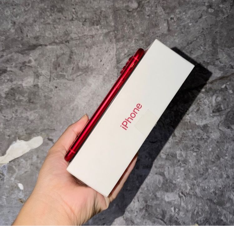 Iphone 11 128กิ๊ก อุปกรณ์แท้ครบกล่อง รูปที่ 3