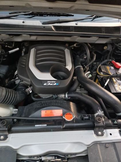 Isuzu D-MAX 2016 1.9 Hi-Lander L Pickup ดีเซล เกียร์ธรรมดา บรอนซ์เงิน รูปที่ 2