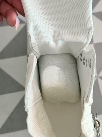 รองเท้าแฟชั่น รูปที่ 4