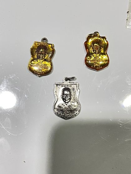 เหรียญหลวงพ่อทวด วัดช้างให้ จังหวัดปัตตานี รุ่นร.ศ. 200ปี  รูปที่ 2