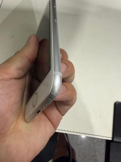 iPhone 7 128GB ใช้งานปกติ เล่น LINE ได้ เครื่องสำรอง ราคาถูก รูปที่ 3