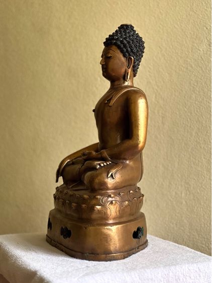 พระบูชาเชียงแสนสิงห์หนึ่ง เนื้อสัมฤทธิ์ หน้าตักกว้าง 9 นิ้ว สูง 18 นิ้ว รูปที่ 3