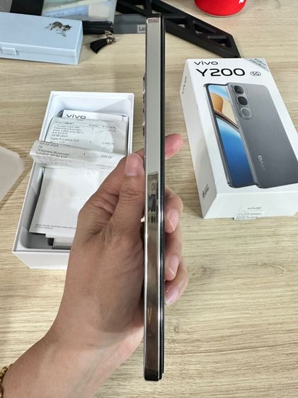 ขาย vivo Y200 5G 8+256GB  สีเงินsilver เป็นเครื่องศูนย์มีใบเสร็จพร้อมอุปกรณ์ครบ สภาพ95 ขายราคา4,700บาทรวมส่ง รูปที่ 5