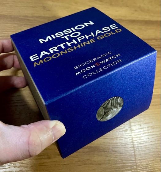 Omega x Swatch รุ่นแรก หายาก STURGEON รหัสโมเดล SO33N701L ไม่เคยใช้งานมกราคม วางจำหน่ายวันเดียว 9 สิงหา 2025 รูปที่ 5