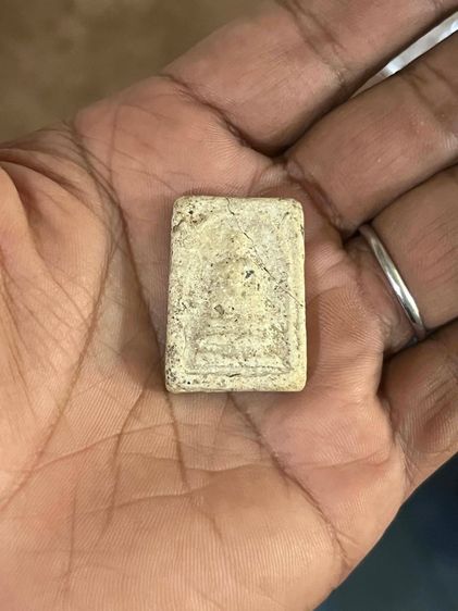 พระยุคเก่า ผงและดิน รูปที่ 3