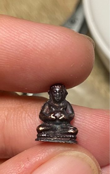 พระสังกัจจายน์ พิมพ์จิ๋ว หลวงพ่อแพวัดพิกุลทอง ปี 2518