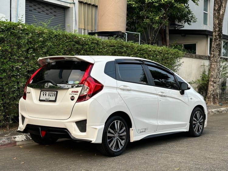 Honda Jazz 2015 1.5 V+ Sedan เบนซิน ไม่ติดแก๊ส เกียร์อัตโนมัติ ขาว รูปที่ 3