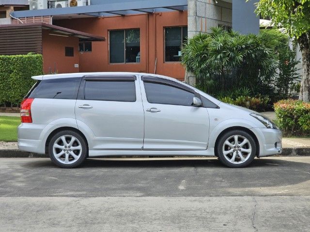 Toyota Wish 2004 2.0 Q Utility-car เบนซิน เกียร์อัตโนมัติ บรอนซ์เงิน รูปที่ 4