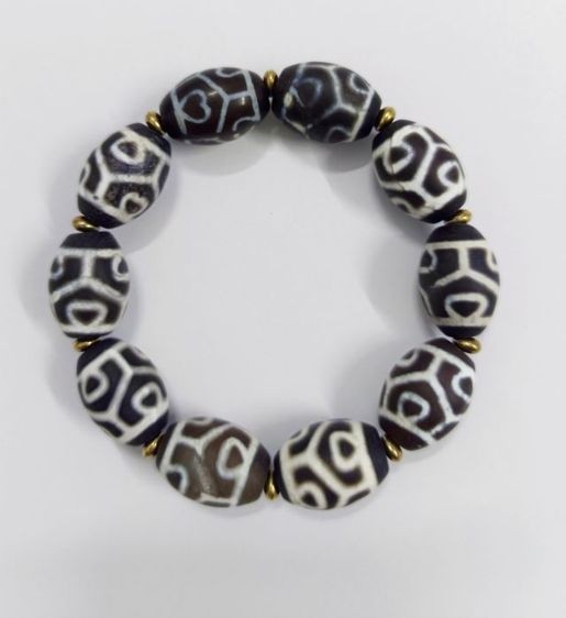 สร้อยข้อมือหินทิเบต 6 ตา รูปที่ 2