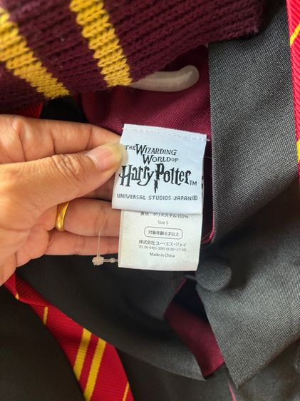 ชุดคลุมแฮรี่พอตเตอร์,ผ้าพันคอ,เน็กไทด์,ไม้กายสิทธิ์ รูปที่ 2