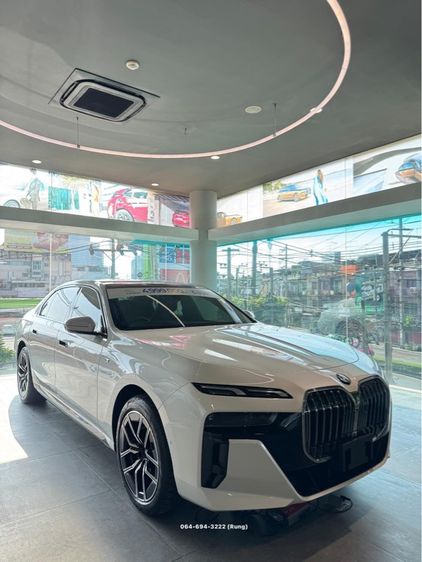 BMW Series 7 2023 740d Sedan ดีเซล ไม่ติดแก๊ส เกียร์อัตโนมัติ ขาว รูปที่ 4