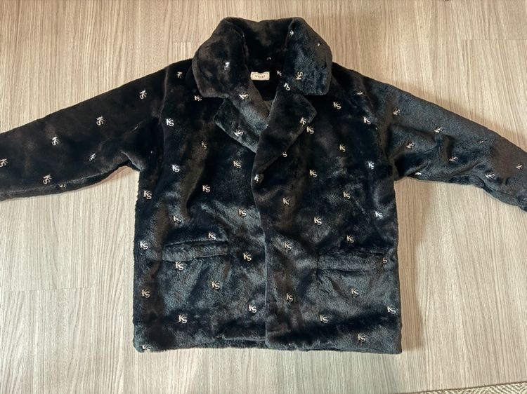 เสื้อแจ็คเก็ต Kloset รูปที่ 3