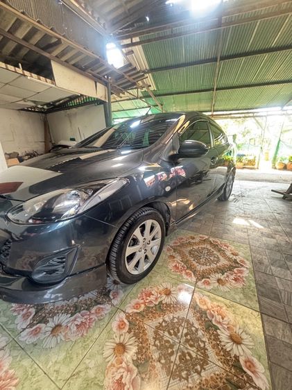 Mazda Mazda 2 2012 1.5 Elegance Spirit Sedan เบนซิน ไม่ติดแก๊ส เกียร์อัตโนมัติ เทา รูปที่ 2