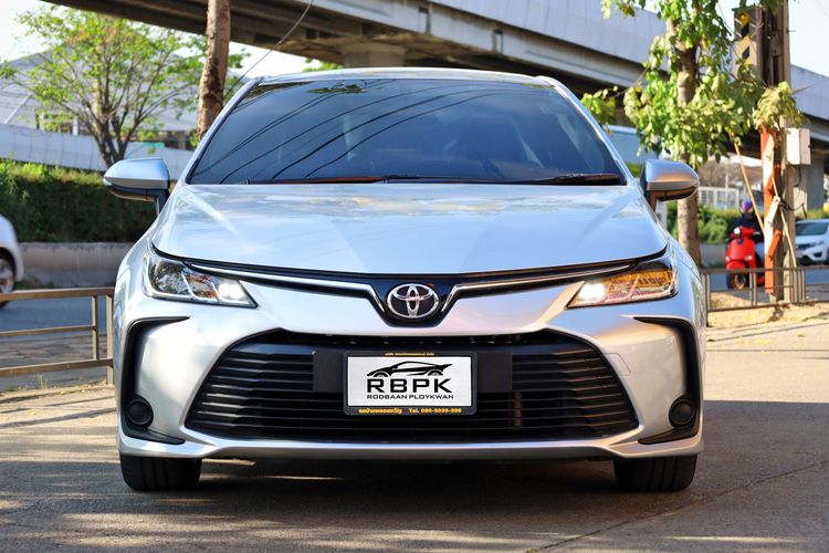 Toyota Altis 2020 1.6 G Sedan เบนซิน ไม่ติดแก๊ส เกียร์อัตโนมัติ เทา รูปที่ 3