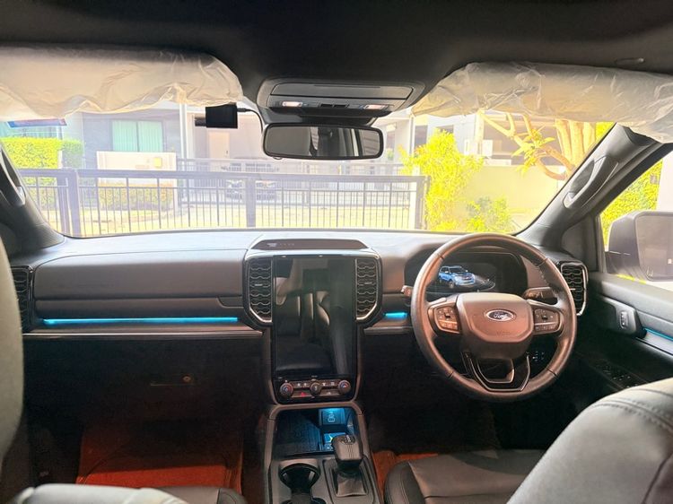 Ford Everest 2023 2.0 Titanium Plus 4WD Utility-car ดีเซล ไม่ติดแก๊ส เกียร์อัตโนมัติ ขาว รูปที่ 4
