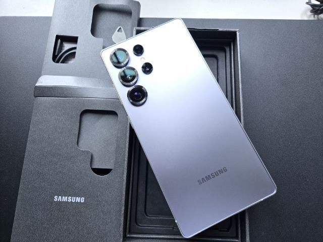 256 GB  Samsung Galaxy S25 Ultra 