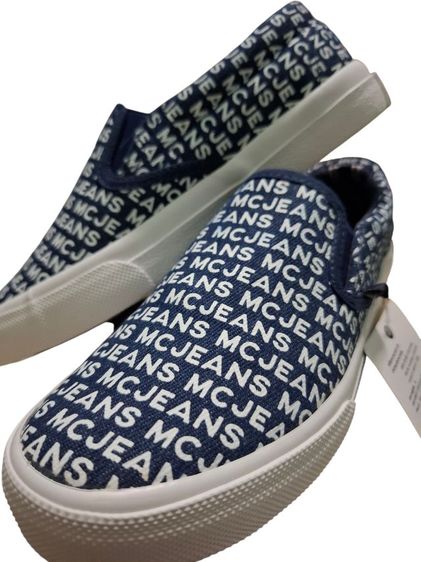 รองเท้าผ้าใบ MC Jeans Slip-on ลายโมโนแกรม
ไซส์ 36.5
ใหม่
ราคา 550 บาท
มี 2 คู่
สนใจทักแชทได้เลยค่ะ รูปที่ 3