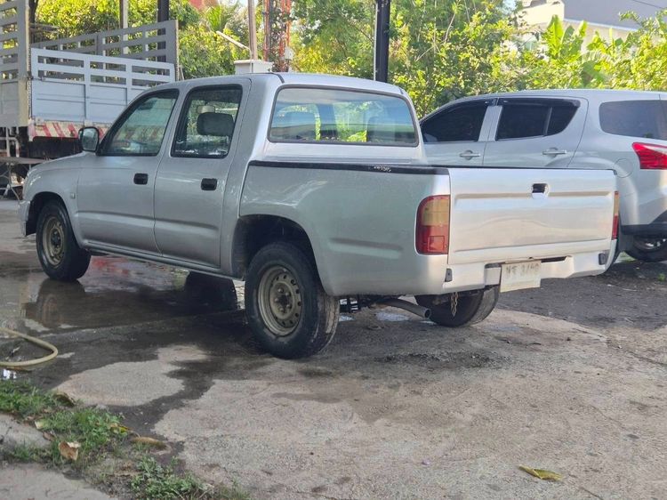 Toyota Hilux Tiger 2003 2.5 GL Pickup ดีเซล ไม่ติดแก๊ส เกียร์ธรรมดา บรอนซ์เงิน รูปที่ 2