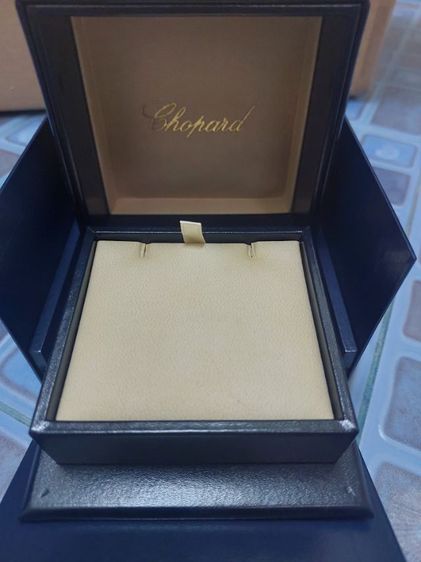 กล่องสร้อย,แหวน chopard  รูปที่ 4