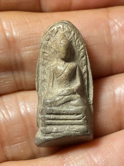 พระรอดเก่า