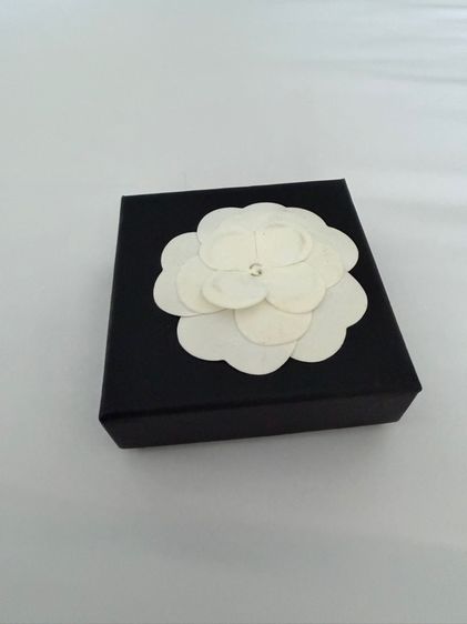 เข็มกลัด Chanel Classic CC Brooch  รูปที่ 5