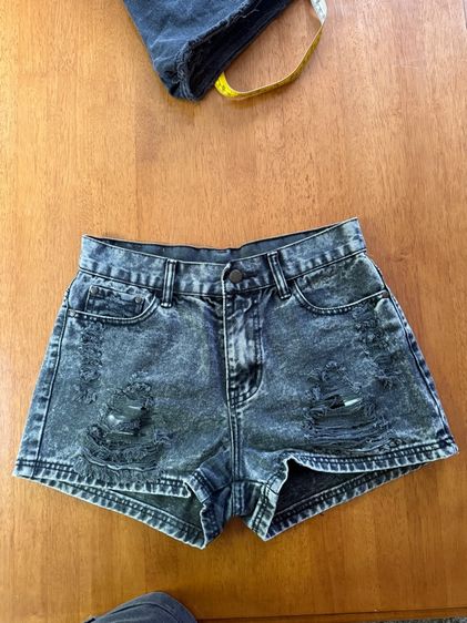 กางเกงกระโปรงยีนส์ มี4แบบคะ ระบุชิ้นทีสั่งมาในเเชทนะคะ รูปที่ 2