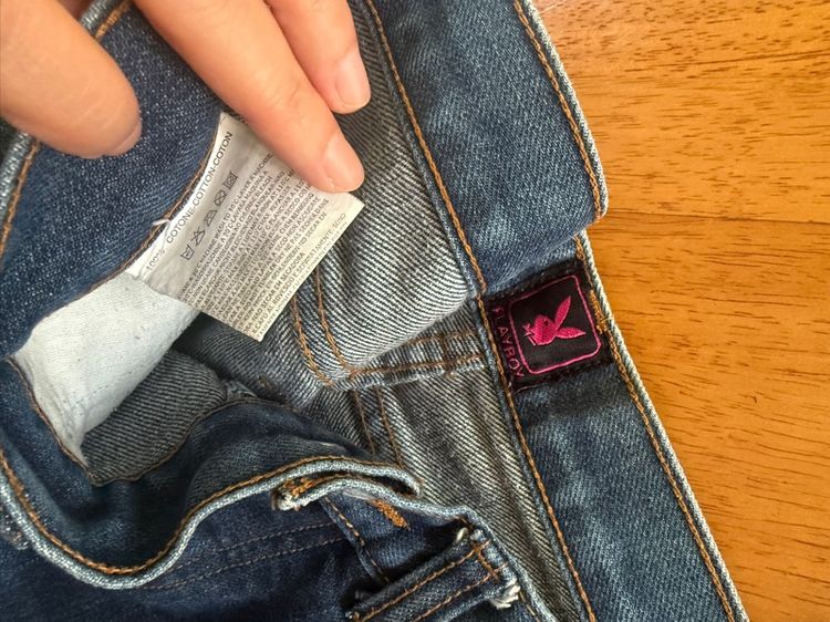 กางเกงยีนส์ขาบาน Playboy แท้ รูปที่ 3