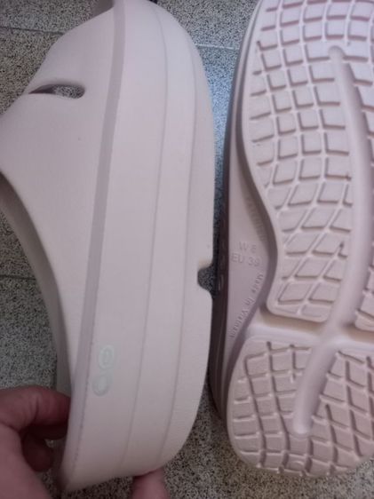 รองเท้า OOFOS รูปที่ 7